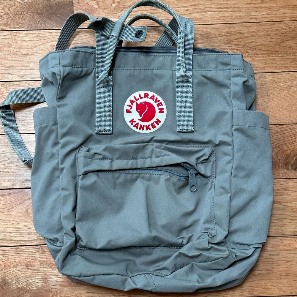 Fjallraven Kanken Totepack in fog